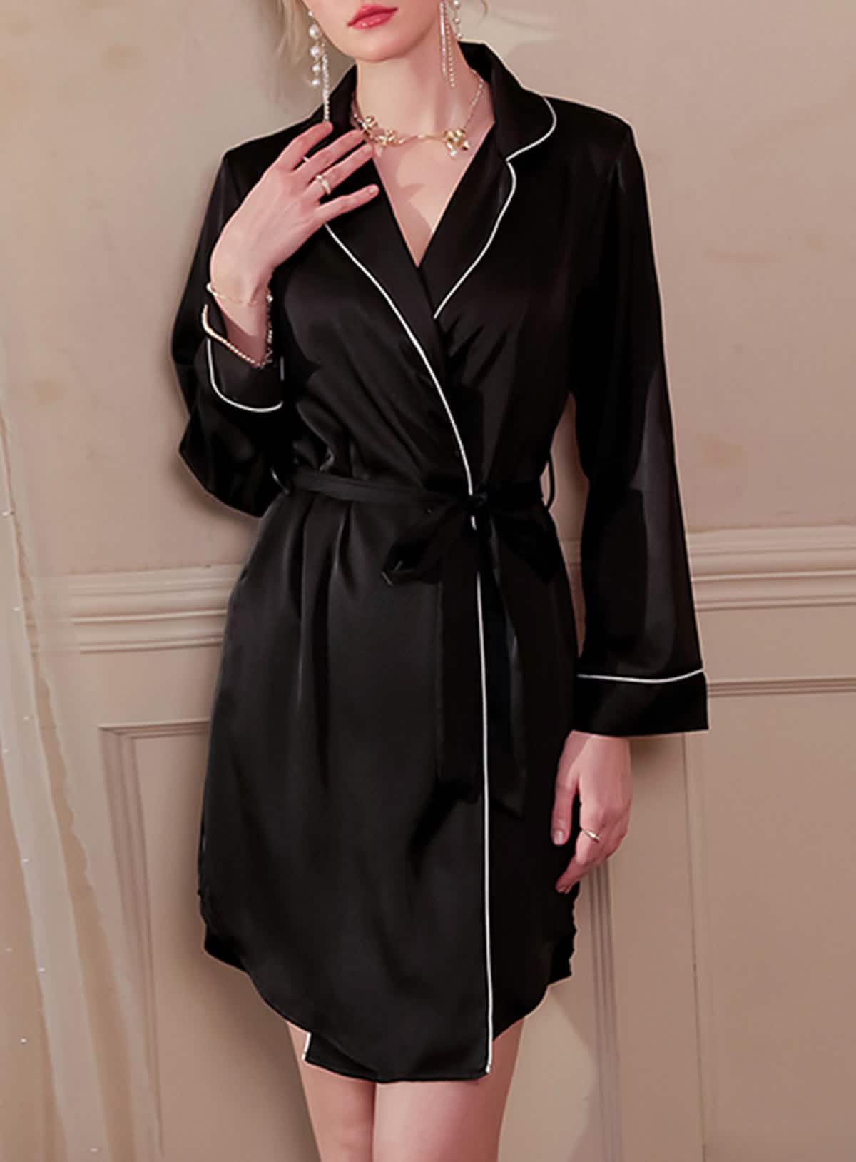 Sexy silk palace style underwear, pajamas, pajamas, nightgowns, bathrobe, belt