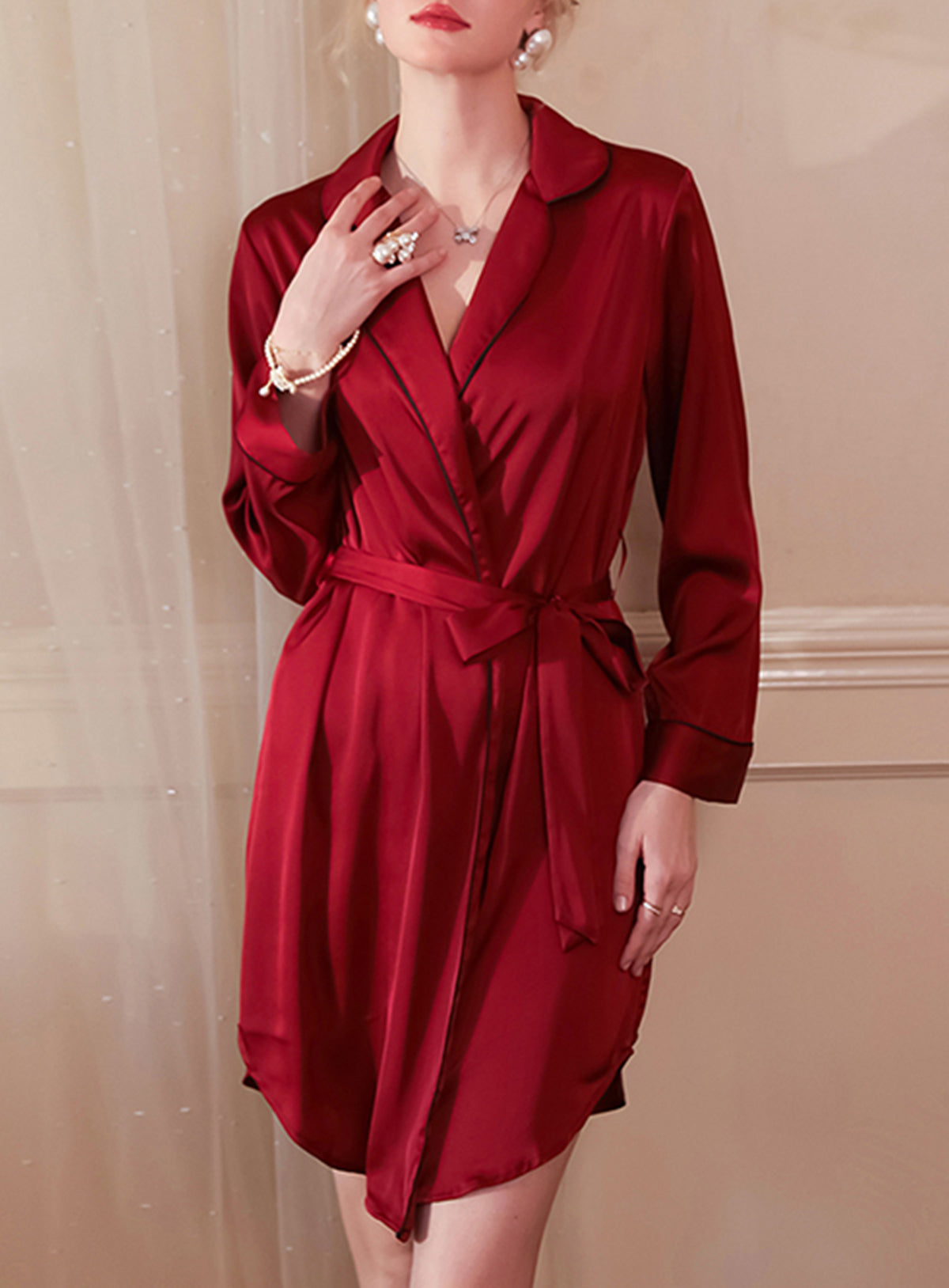 Sexy silk palace style underwear, pajamas, pajamas, nightgowns, bathrobe, belt