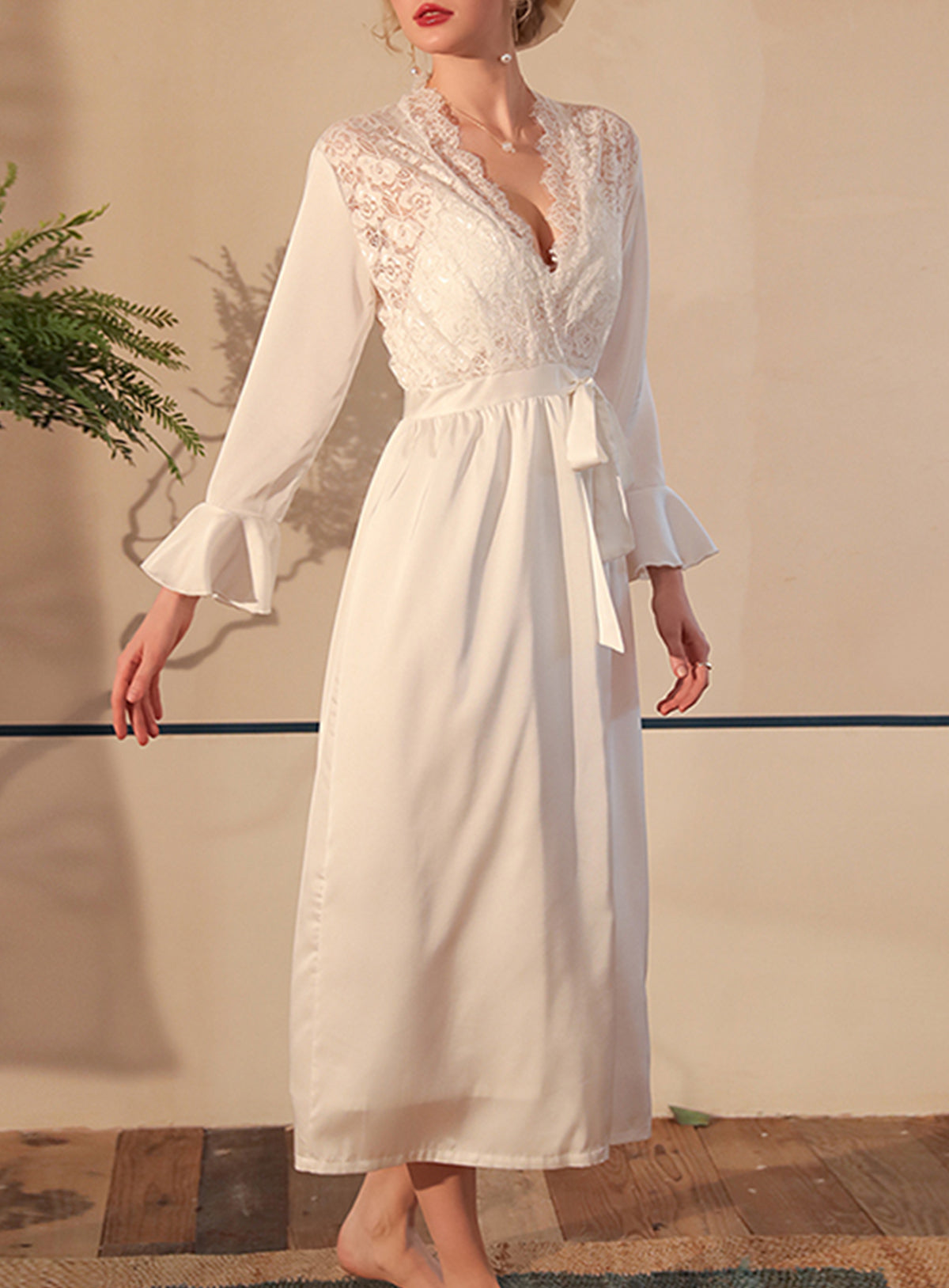 Sexy silk lace embroidery bridal belt low cut lingerie see-through cut-out seduction pajamas nightgown bathrobe