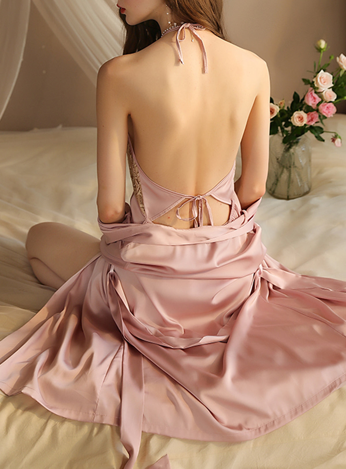Sexy silk lace embroidery, French court-style suspender skirt belt, sheer cut-out pyjamas, dressing gown