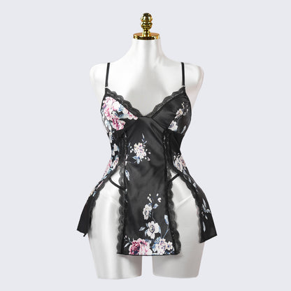 Black Lace Embroidery Seduction High Slit Suspender Panty Set