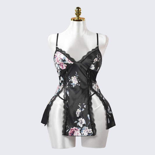 Black Lace Embroidery Seduction High Slit Suspender Panty Set