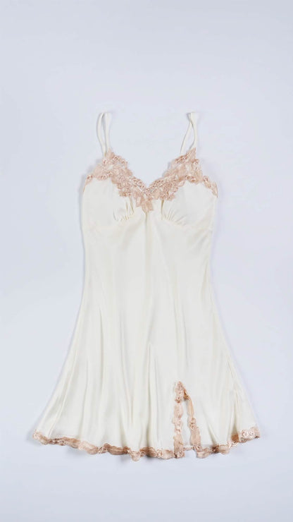 Bridal Essential:Romantic Satin Sleepwear Set