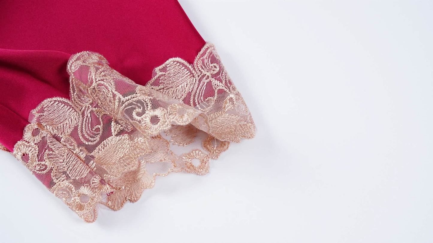 Bridal Essential:Romantic Satin Sleepwear Set