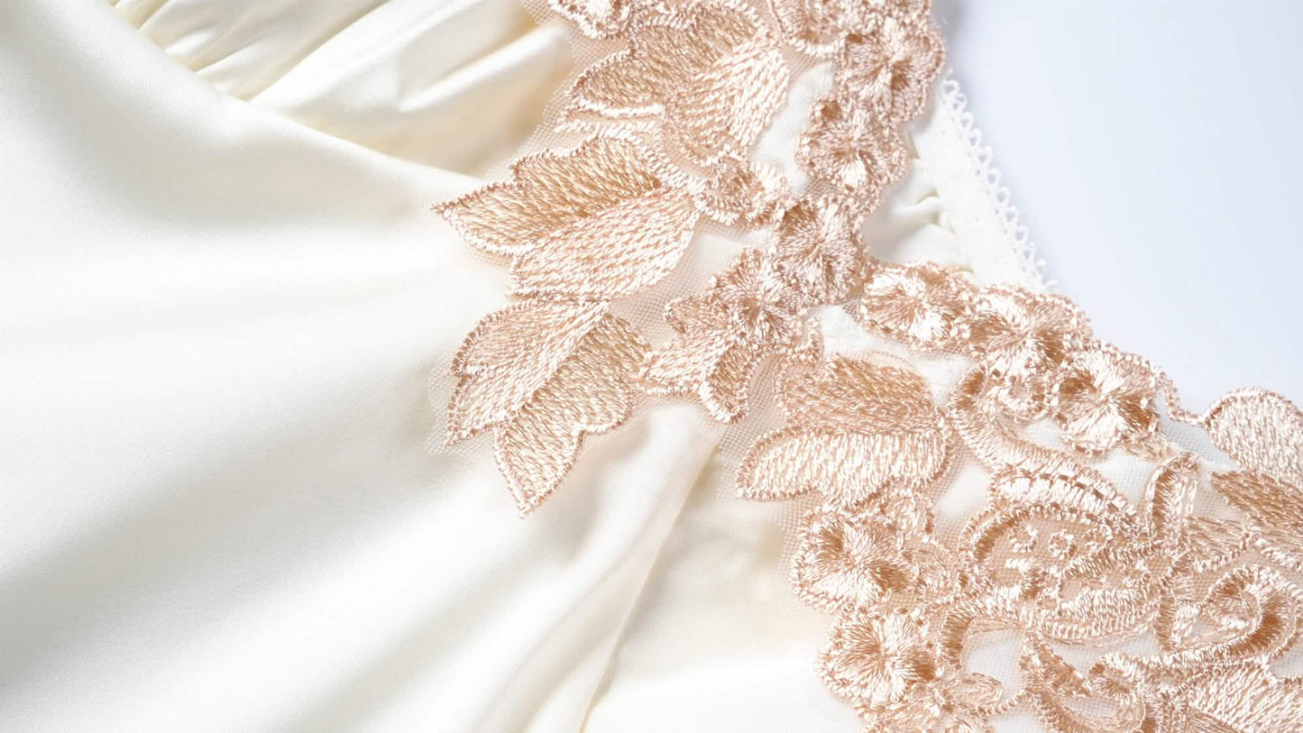 Bridal Essential:Romantic Satin Sleepwear Set