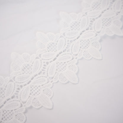White Long-Sleeved See-through Lace Robe