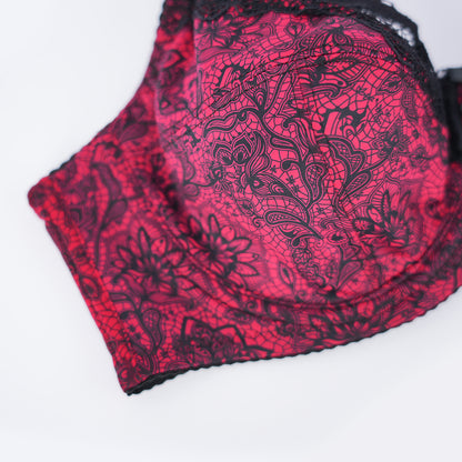 Plus Size Printed Lace Underwire Bra Panty Set