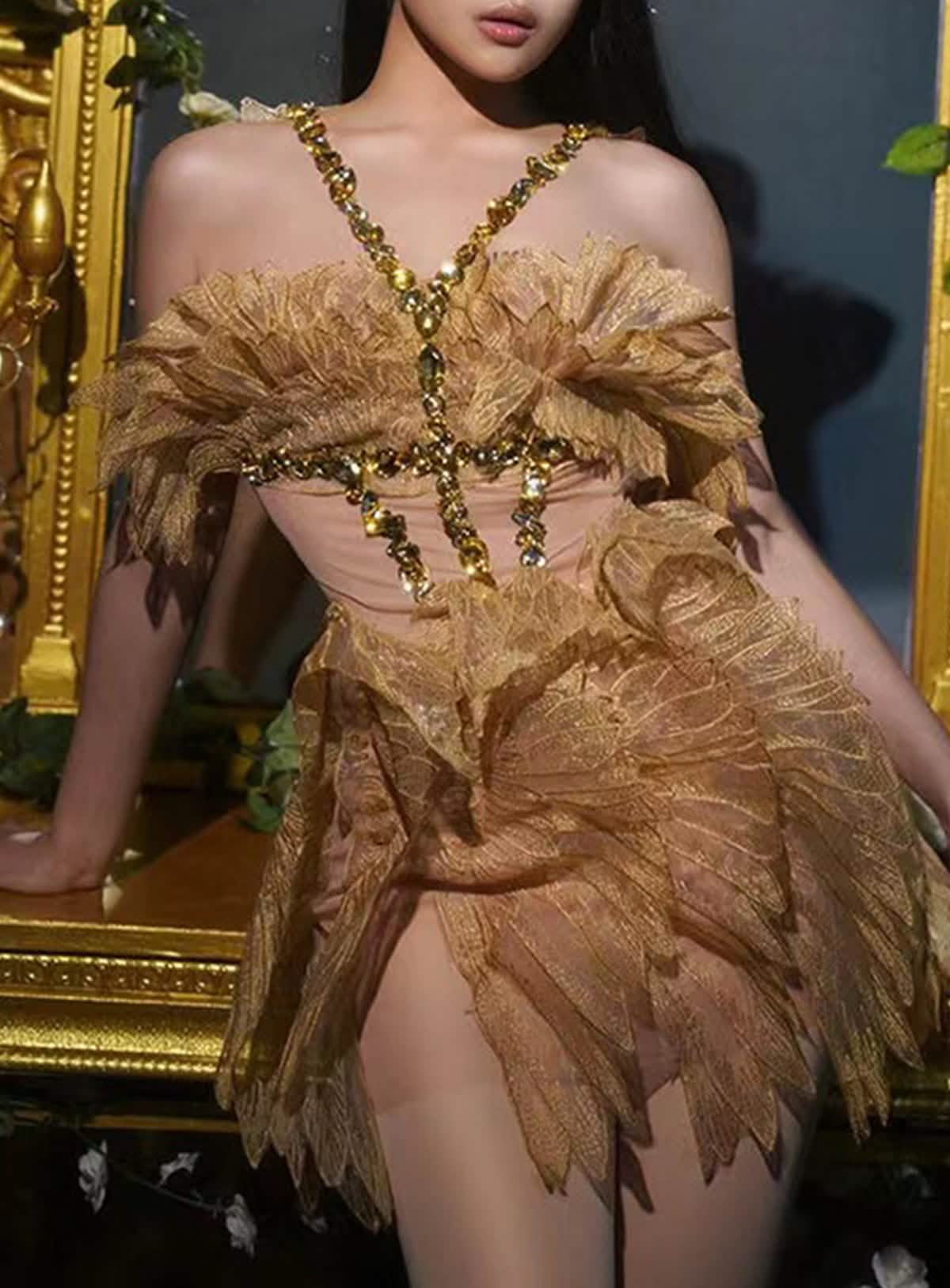 Folia â€?Appliqué Botanical Tulle Gown