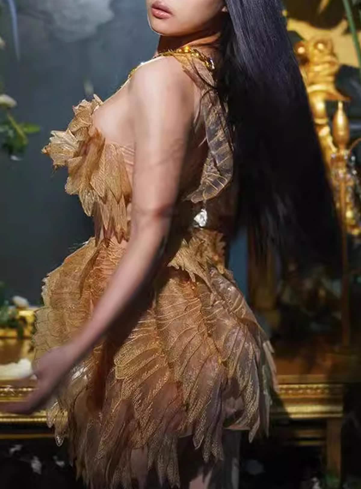 Folia â€?Appliqué Botanical Tulle Gown