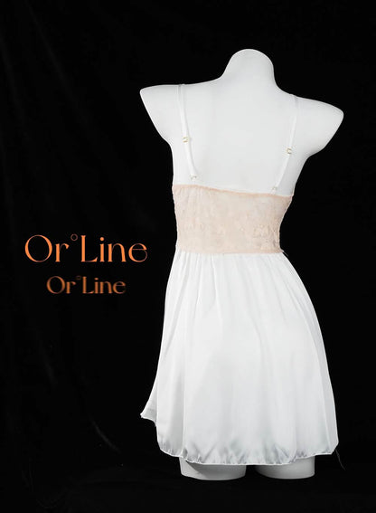 Luxury heirloom bridal gift box wedding fashion trend dress dressing gown sundress sexy lingerie pajamas multi-piece set