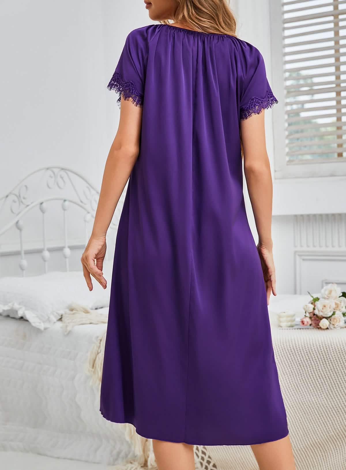 Sexy purple silk lace embroidery embroidery lingerie see-through cut-out seduction exposing dress pajamas pajamas