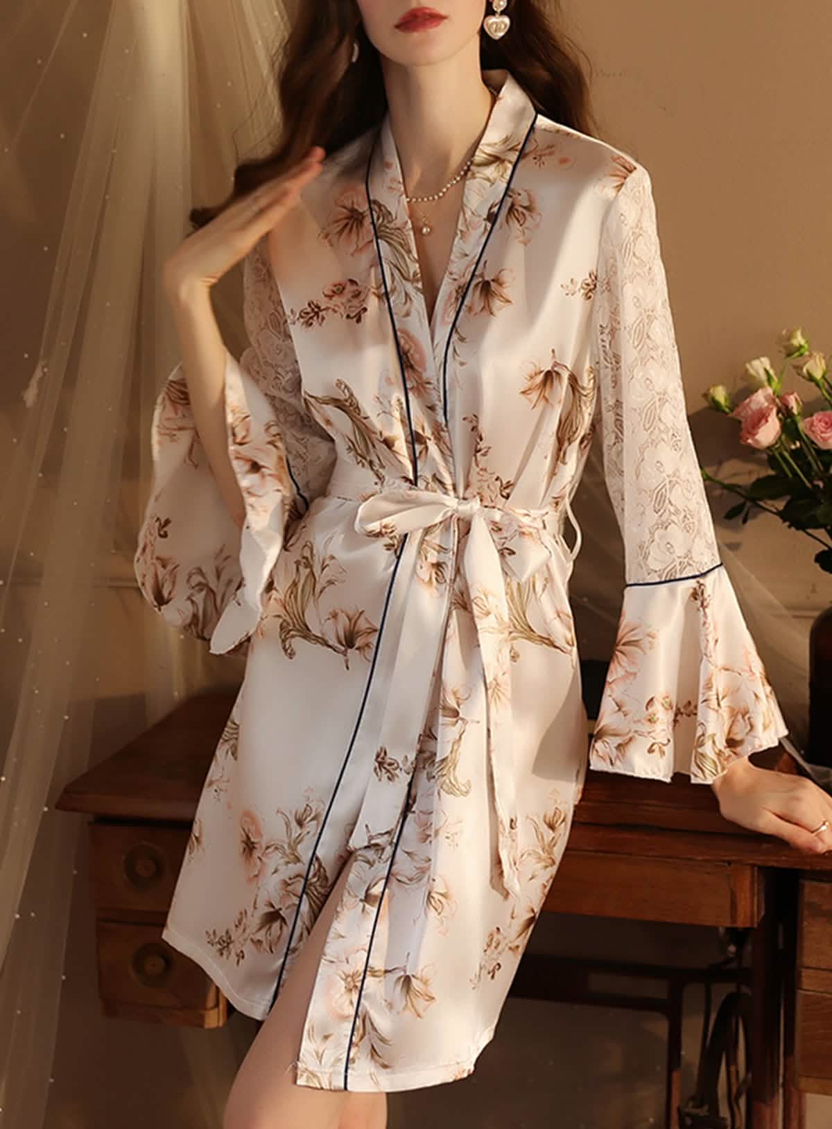 Sexy silk lace embroidery low cut open back sheer cut-out belt pajamas sundress sundress bathrobes