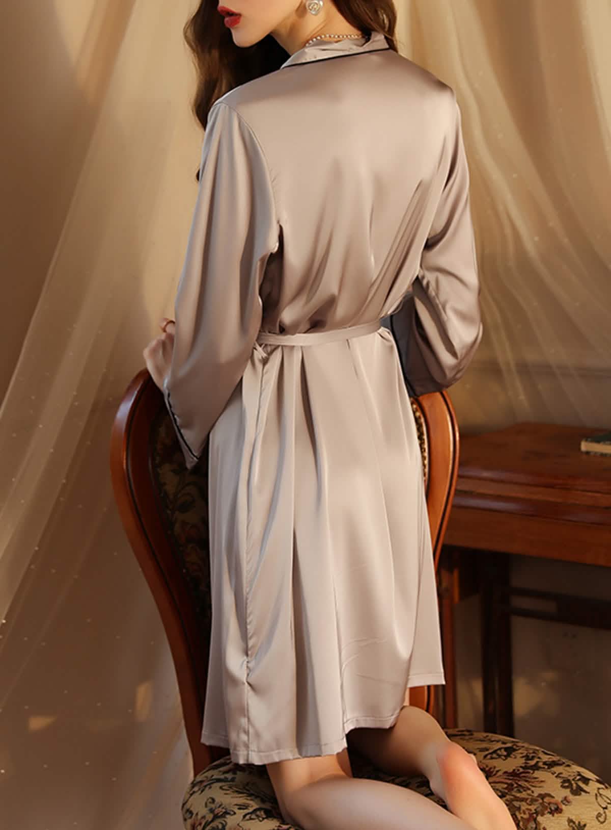 Sexy silk palace style high slit pajamas, nightgowns, bathrobes, morning robes