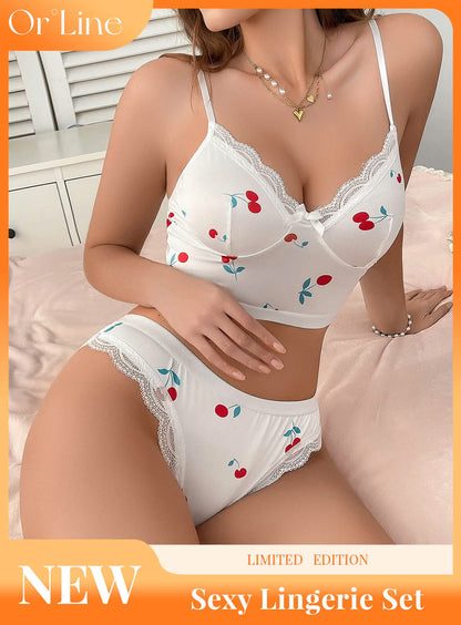 Sexy white silk lace lace bikini lingerie see-through cut-out seduction exposing bra panties set