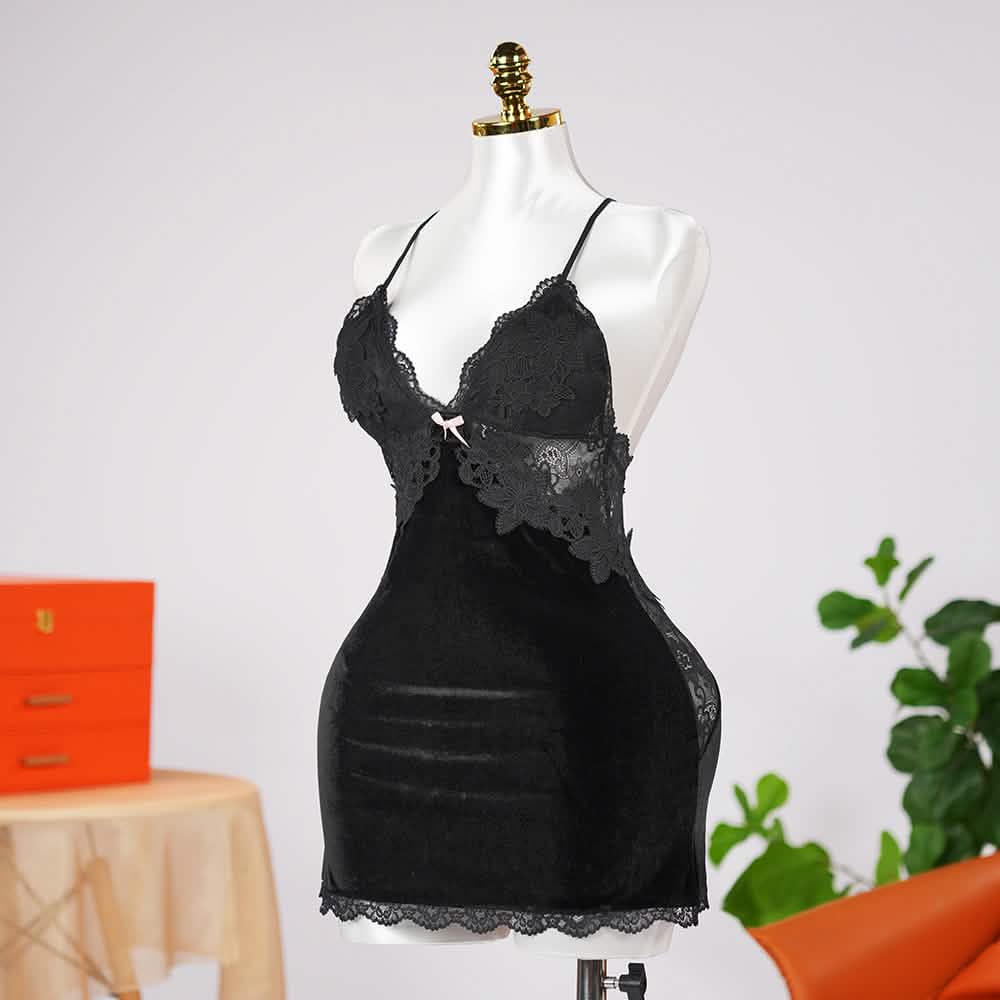 Velvet V-Neck Adjustable Spaghetti Straps Chemise