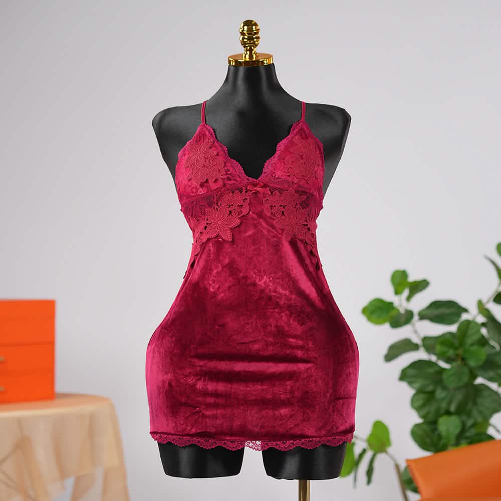 Velvet V-Neck Adjustable Spaghetti Straps Chemise