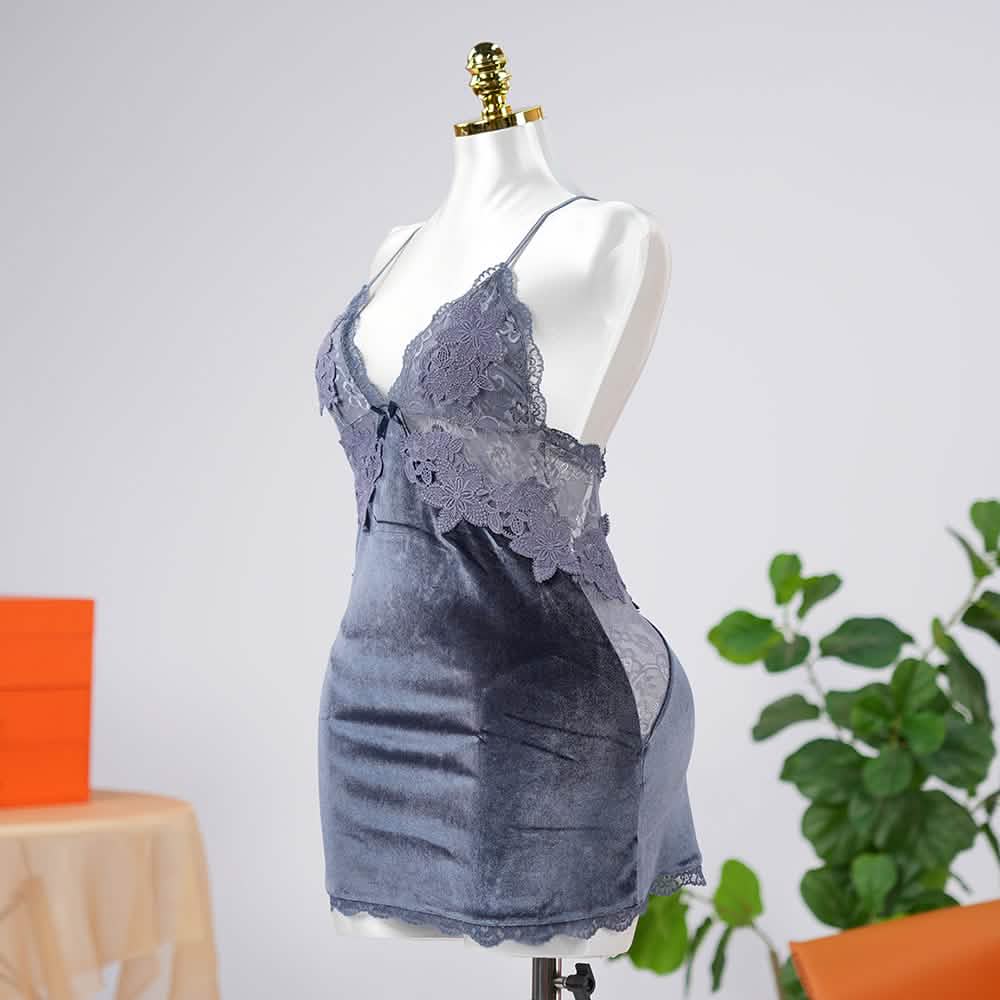 Velvet V-Neck Adjustable Spaghetti Straps Chemise