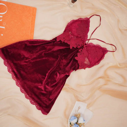 Velvet V-Neck Adjustable Spaghetti Straps Chemise