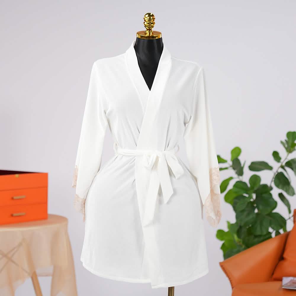 Warm Cozy Velvet Lace Embroidery Bathrobe