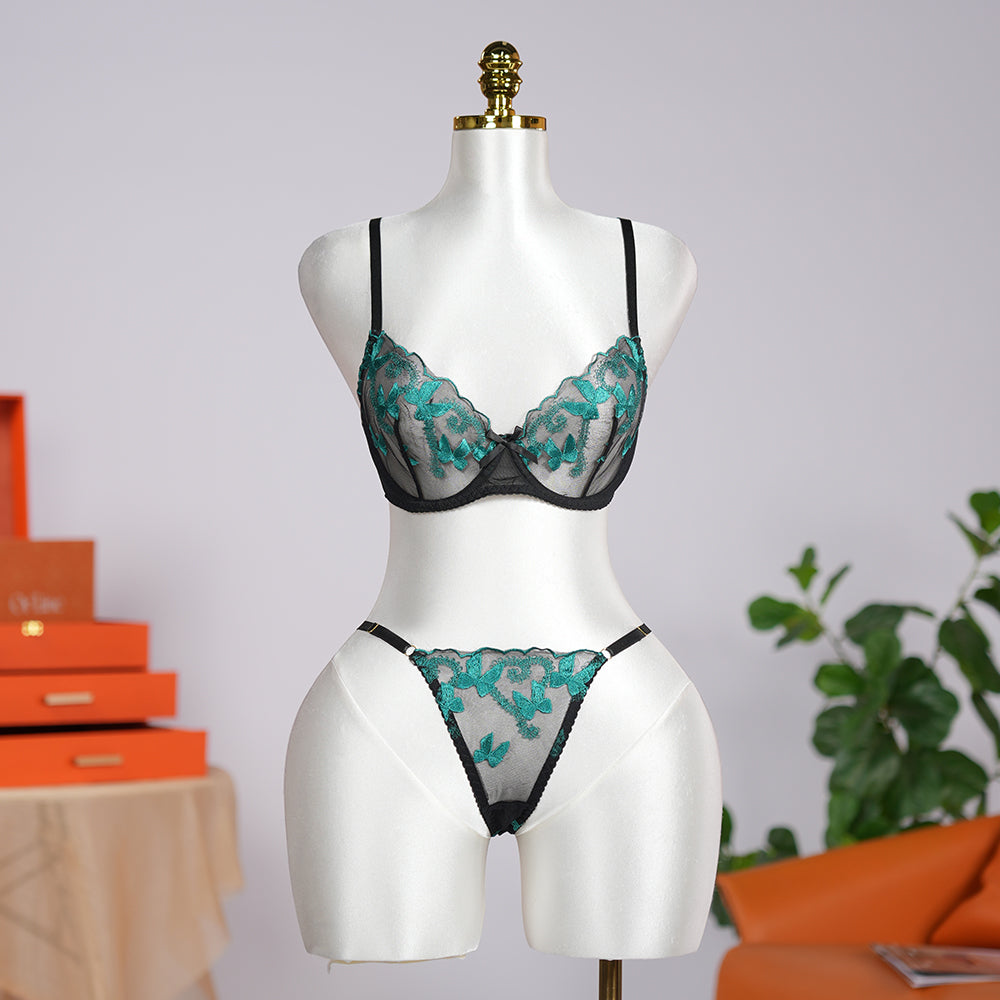 Veilvine Floral Embroidery Lace Lingerie Set